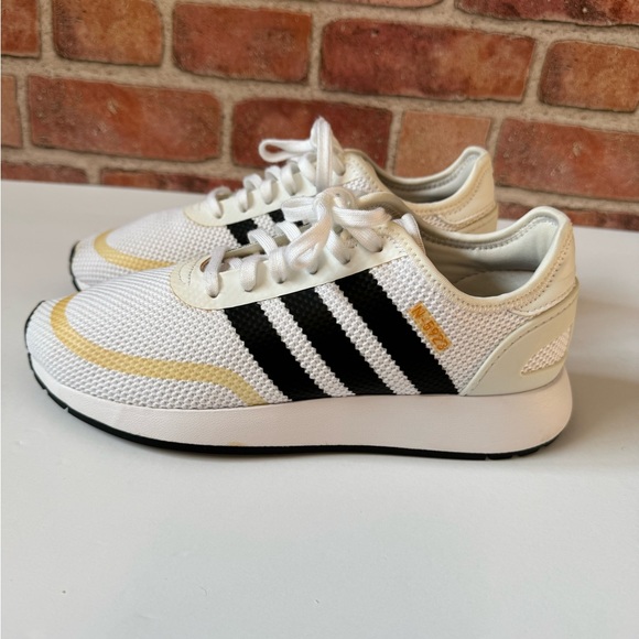 W/6.5 M/5.0 Adidas N-5923 sneakers white/black - Picture 2 of 6